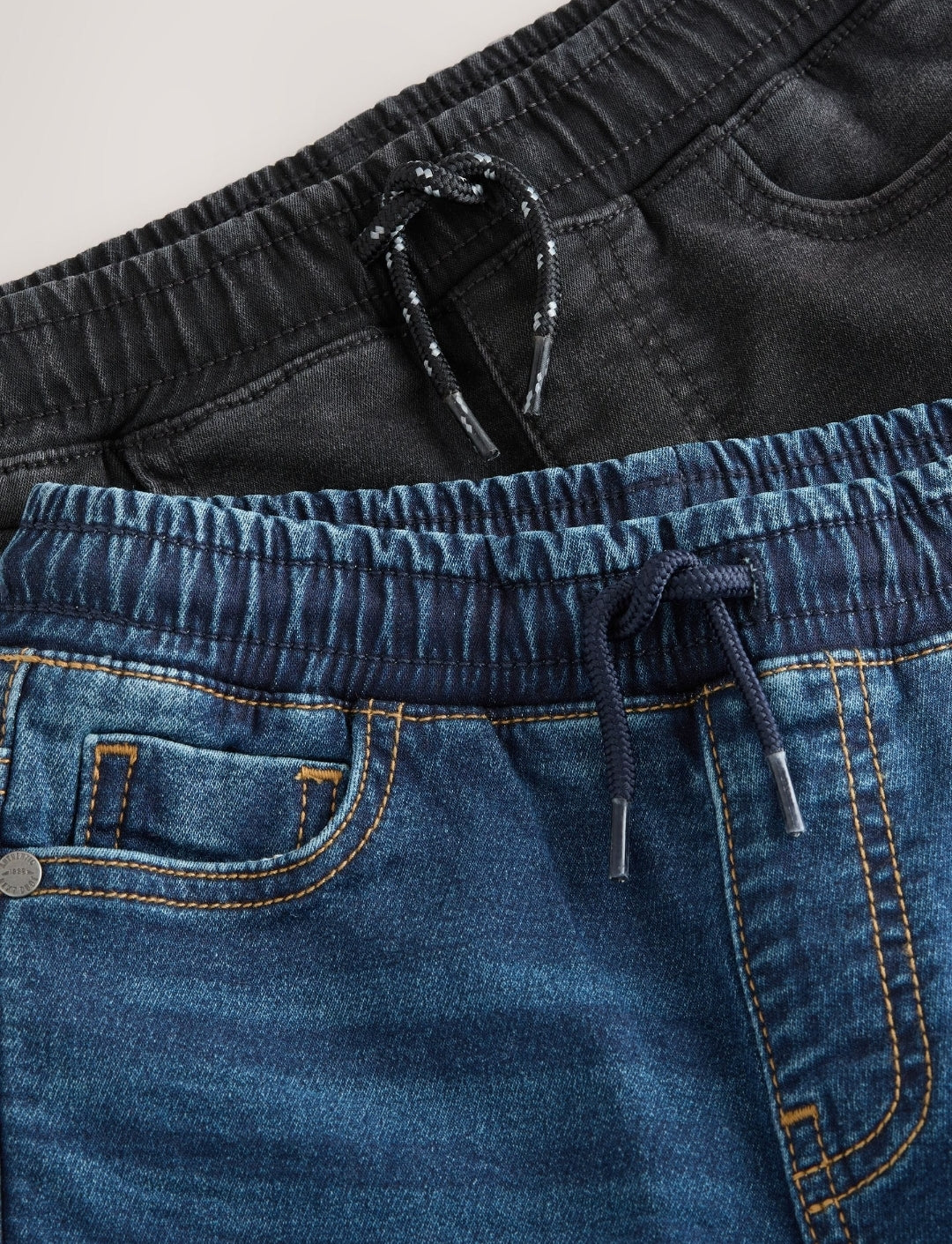Black/Navy Regular Fit Loose Fit
Stretch Elasticated Waist Jeans 2 Pac...
