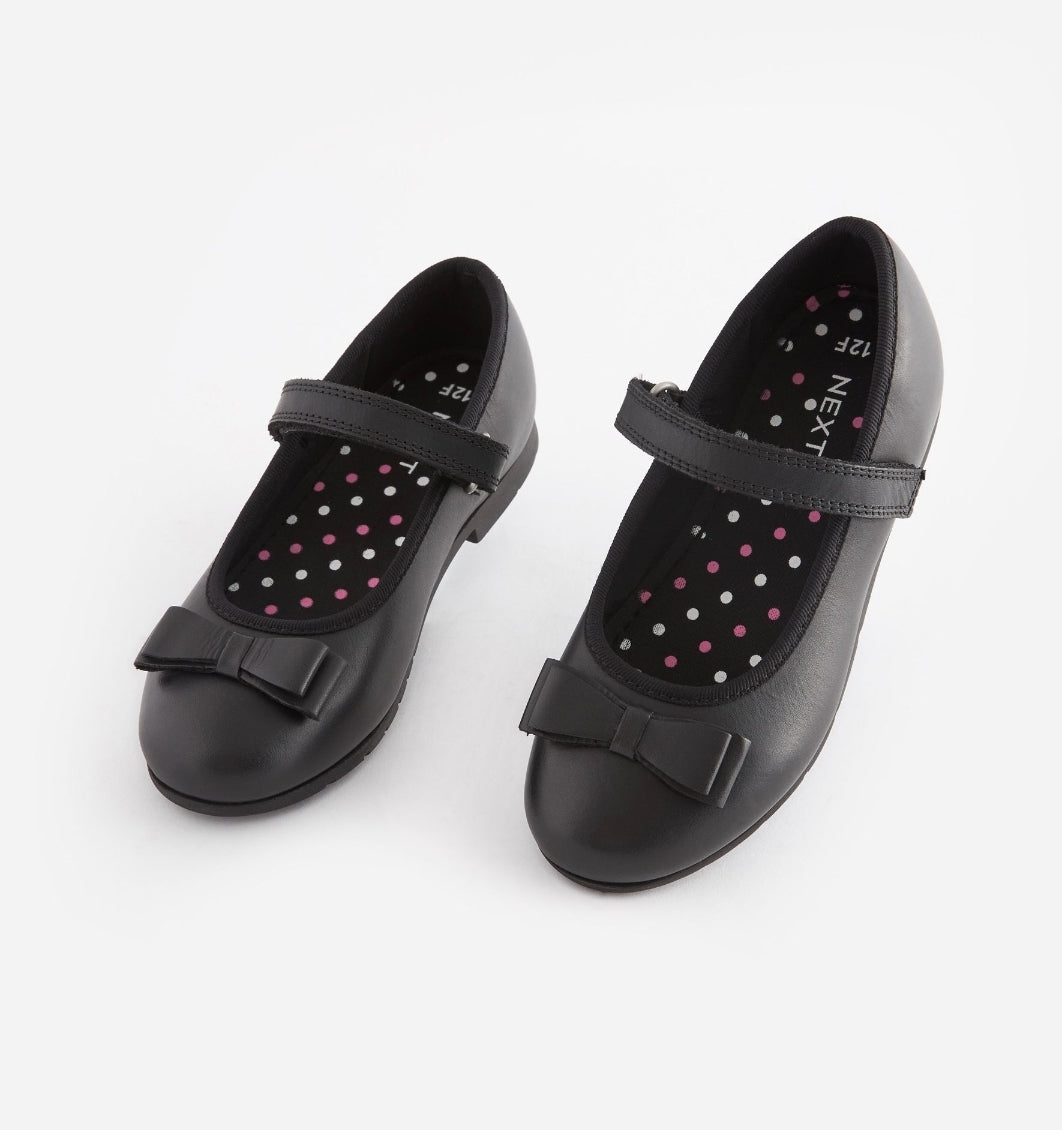 Black Matt Standard Fit (F) School
Leather Bow Mary Jane Shoes