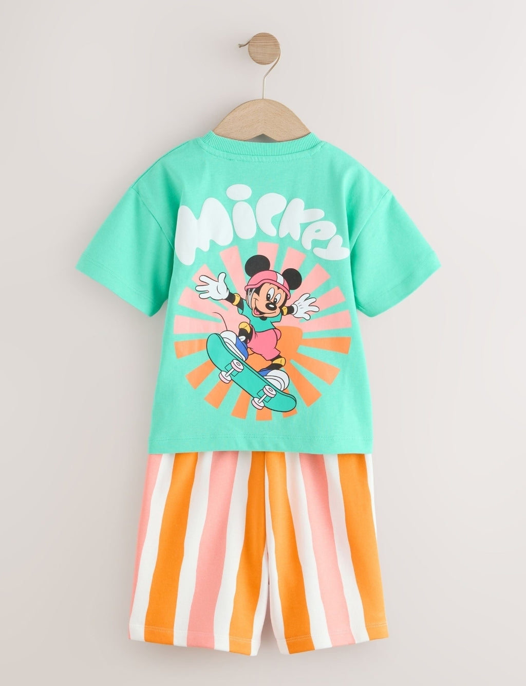 Green/Orange Mickey Mouse
T-Shirt and Shorts Set