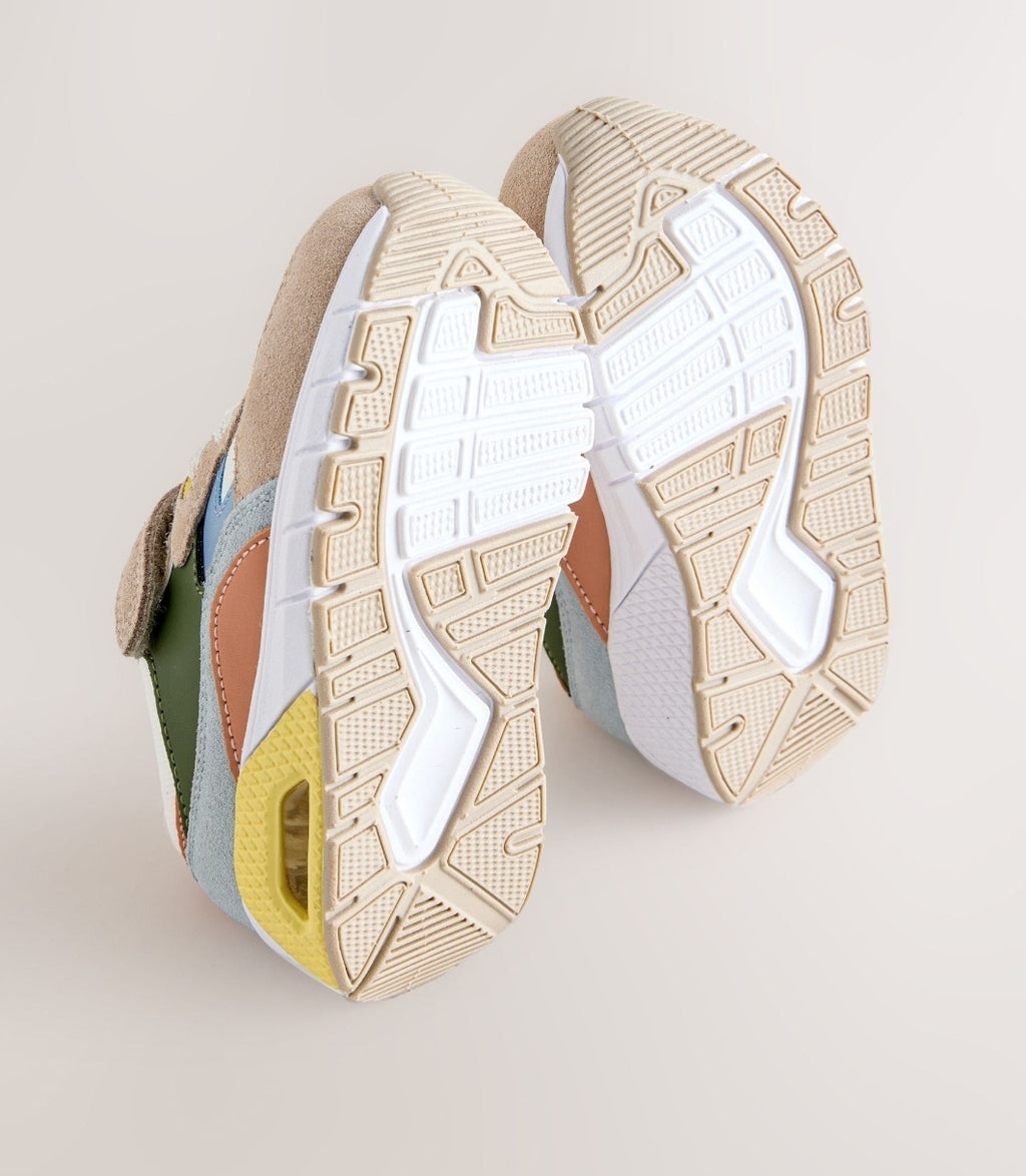 Neutral Paw Patrol Wide Fit (G)
Elastic Lace Trainers