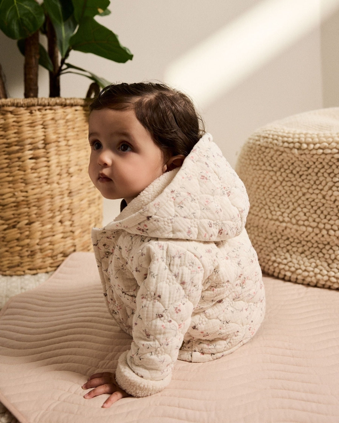 Ecru Floral Baby Crinkle Jersey
Coat