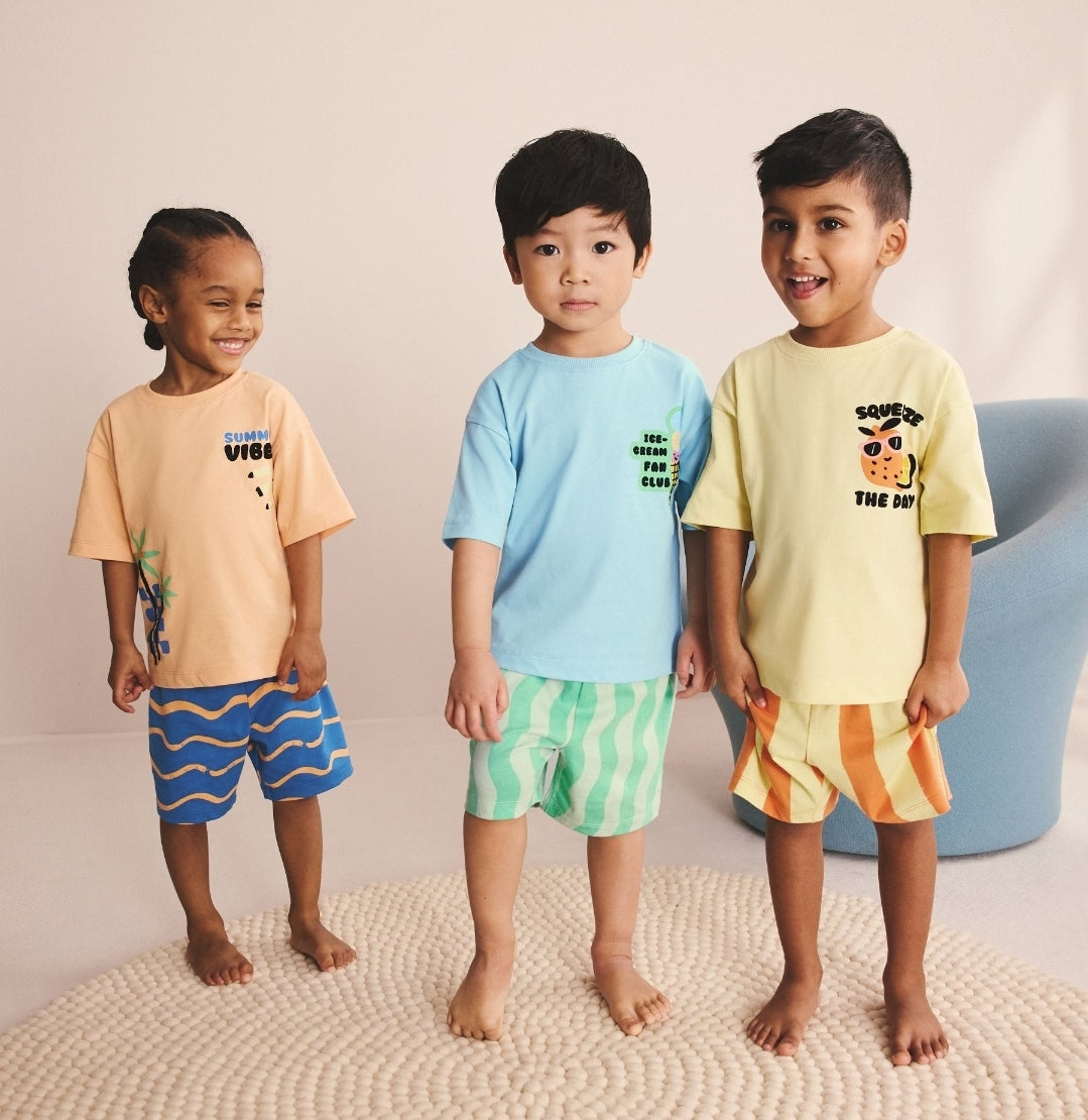 Blue/Yellow/Orange Summer Short
Pyjamas 3 Pack