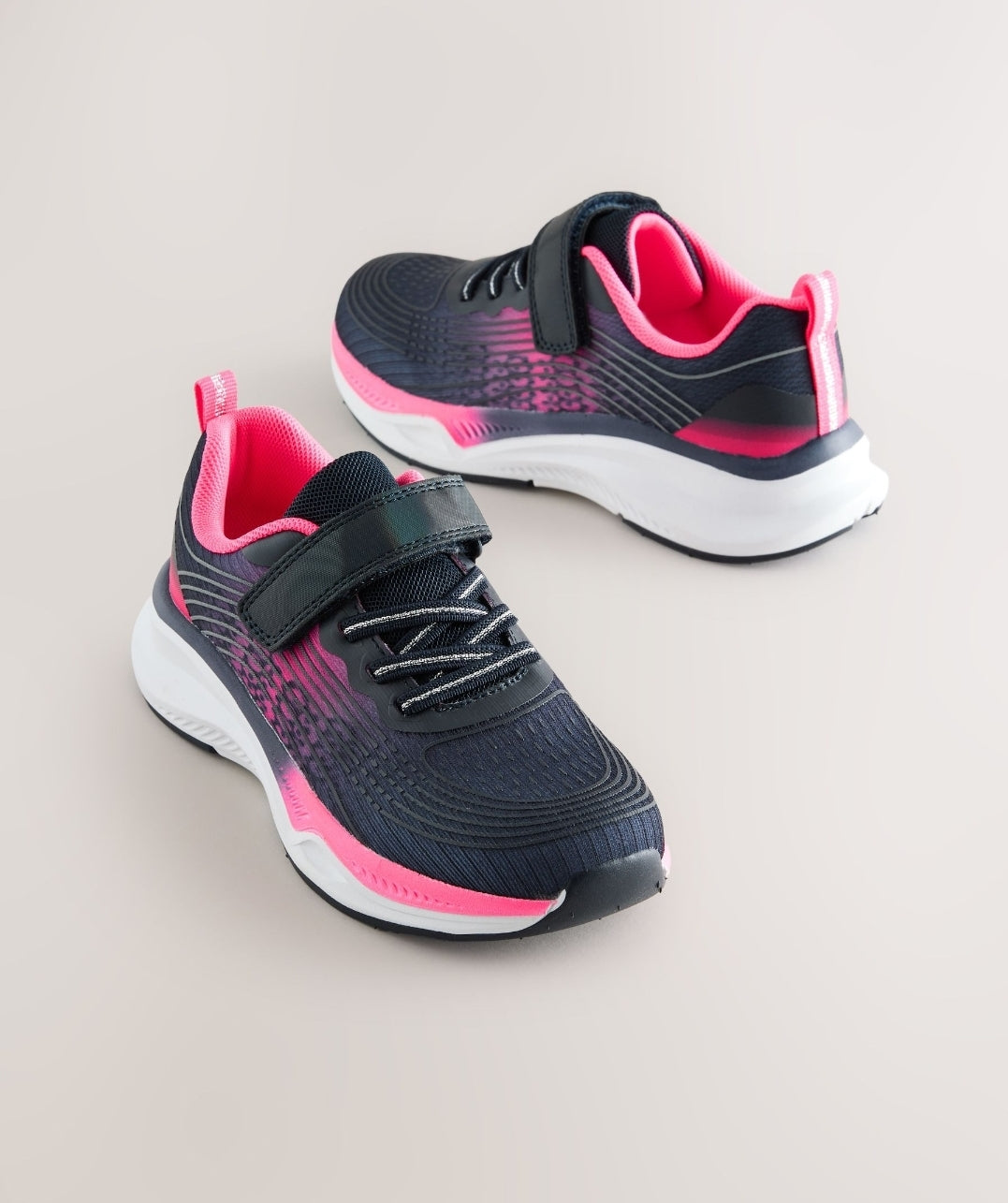 Navy/Pink Standard Fit (F) Elastic
Lace-Up