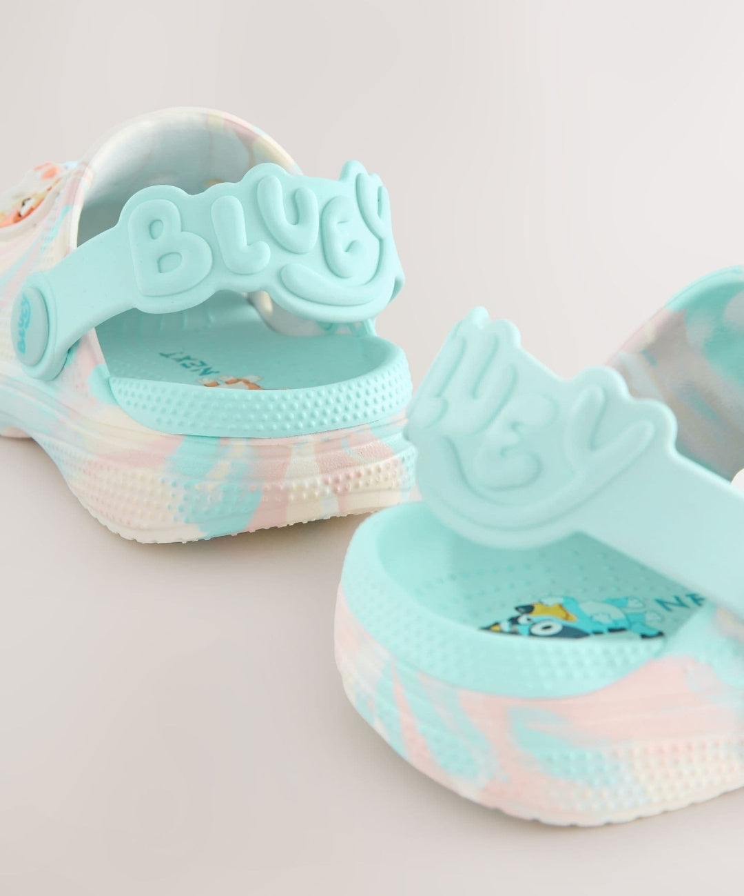 Cream/Blue Bluey Character Clogs