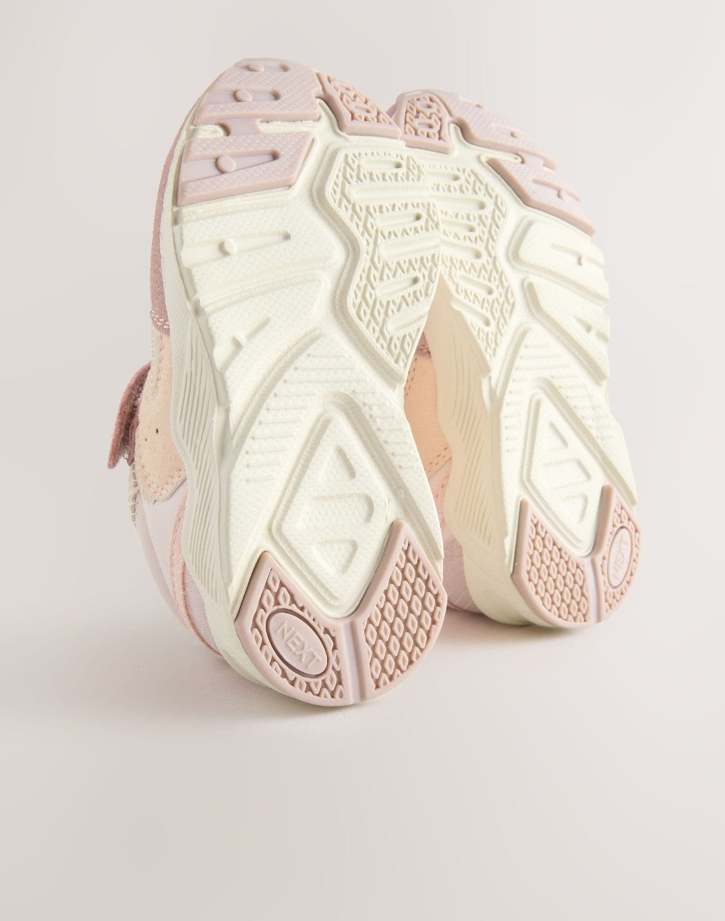 Pink Standard Fit (F) Elastic Lace
Touch Fasten Trainers