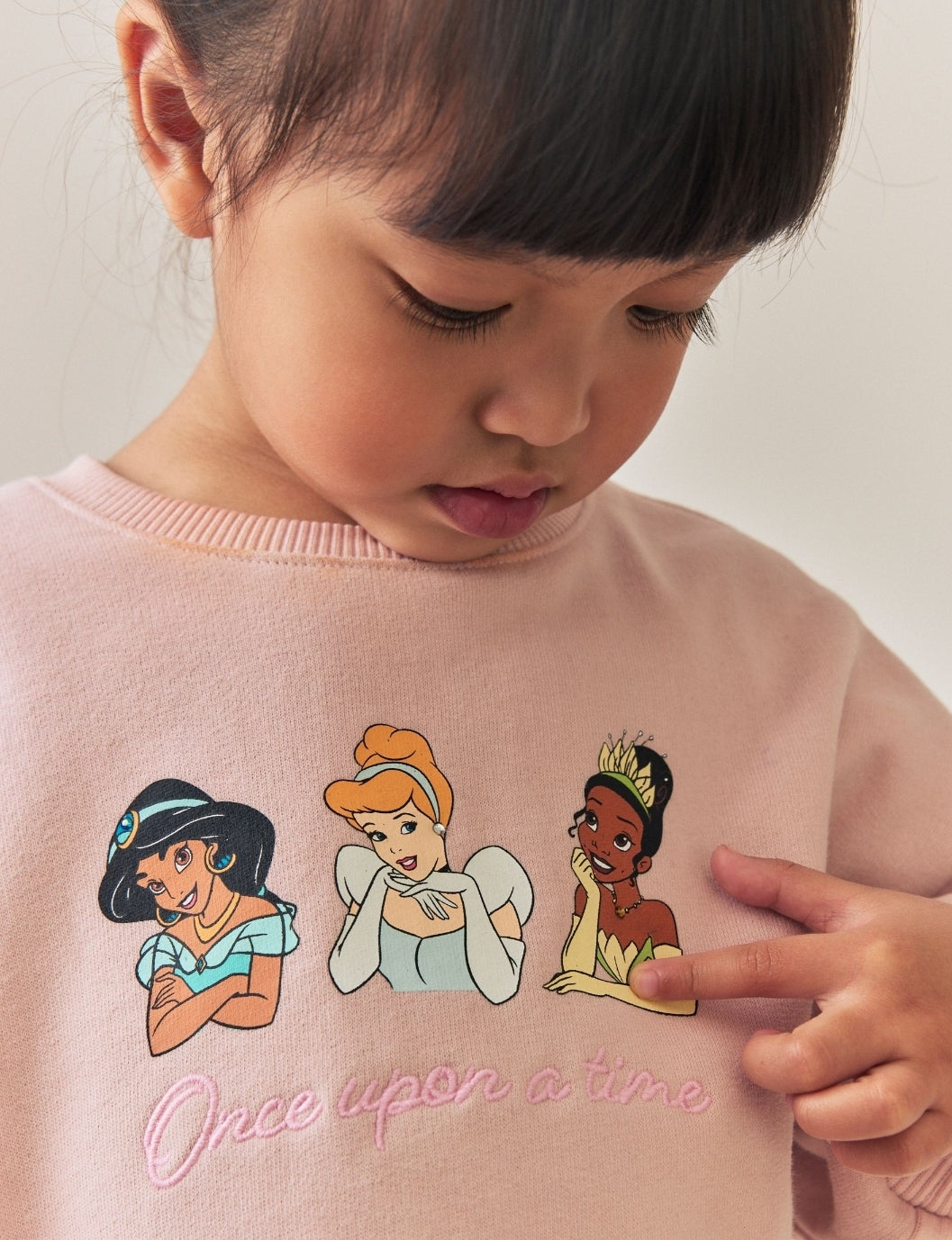 Disney Princess Pale Pink
Sweatshirt and Flare Set