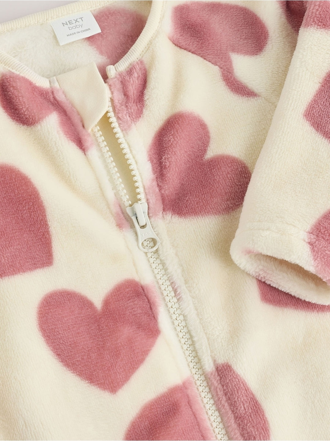 Ecru/Pink Heart Two Way Zip
Fleece Sleepsuit