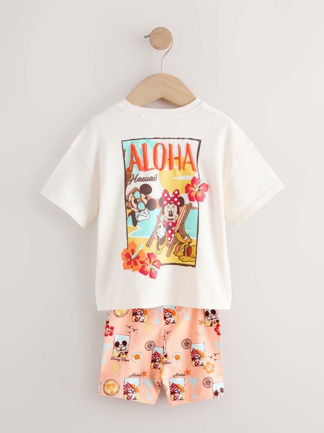 Ecru White Beach Minnie Mouse
Cycle Shorts Set