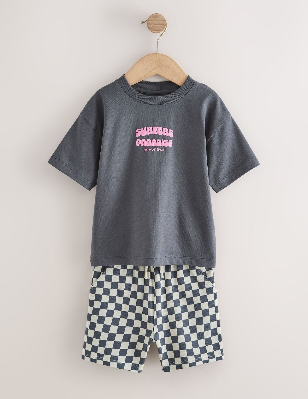 Charcoal Grey Surfers Paradise
Short Sleeve Back Print T-Shirt