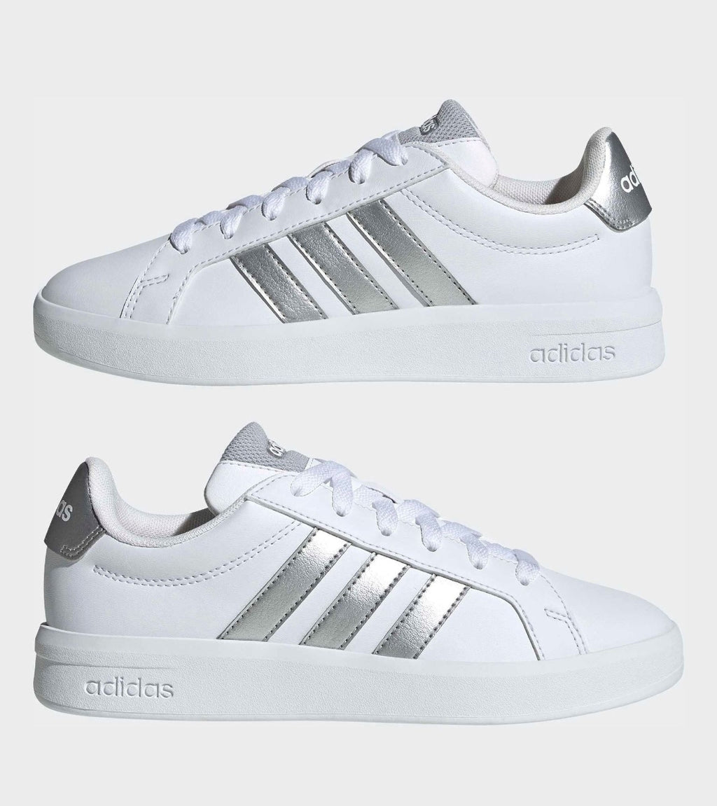 adidas White/Silver Grand Court 3.0
Junior Trainers