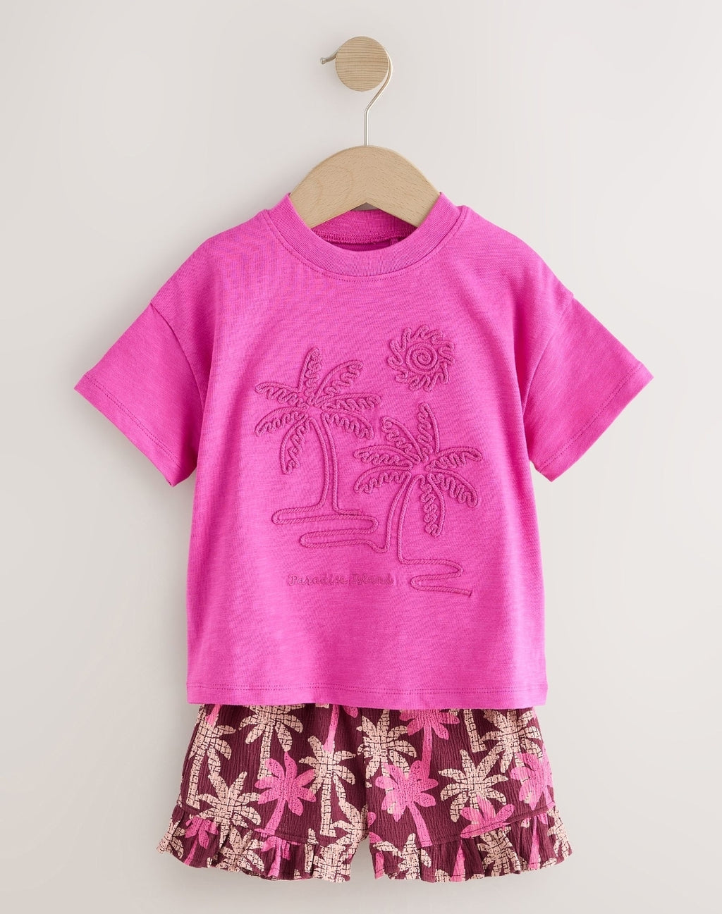 Pink/Purple Palm Tree Embroidery
Short Sleeve Top and Shorts Set