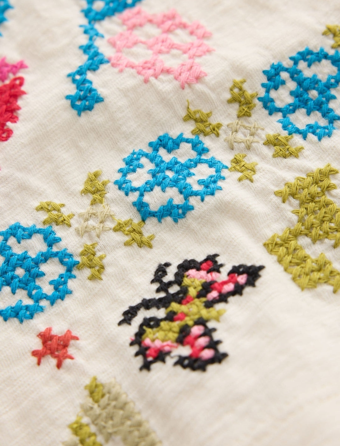 Ecru Embroidery Long Sleeve Top