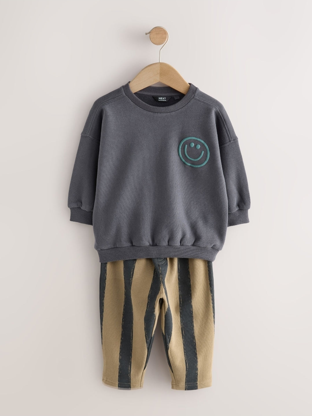 Black/Brown Single Sweatshirt And Stripe Joggers Set