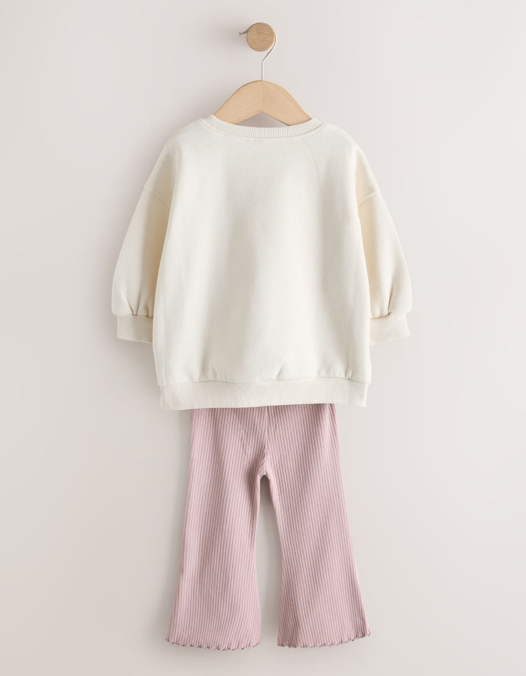 Ecru/Pink Lace Unicorn Crew Neck
Sweatshirt and Flare Leggings