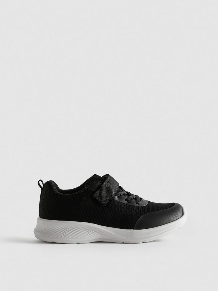 Chunky Low-Top Trainers