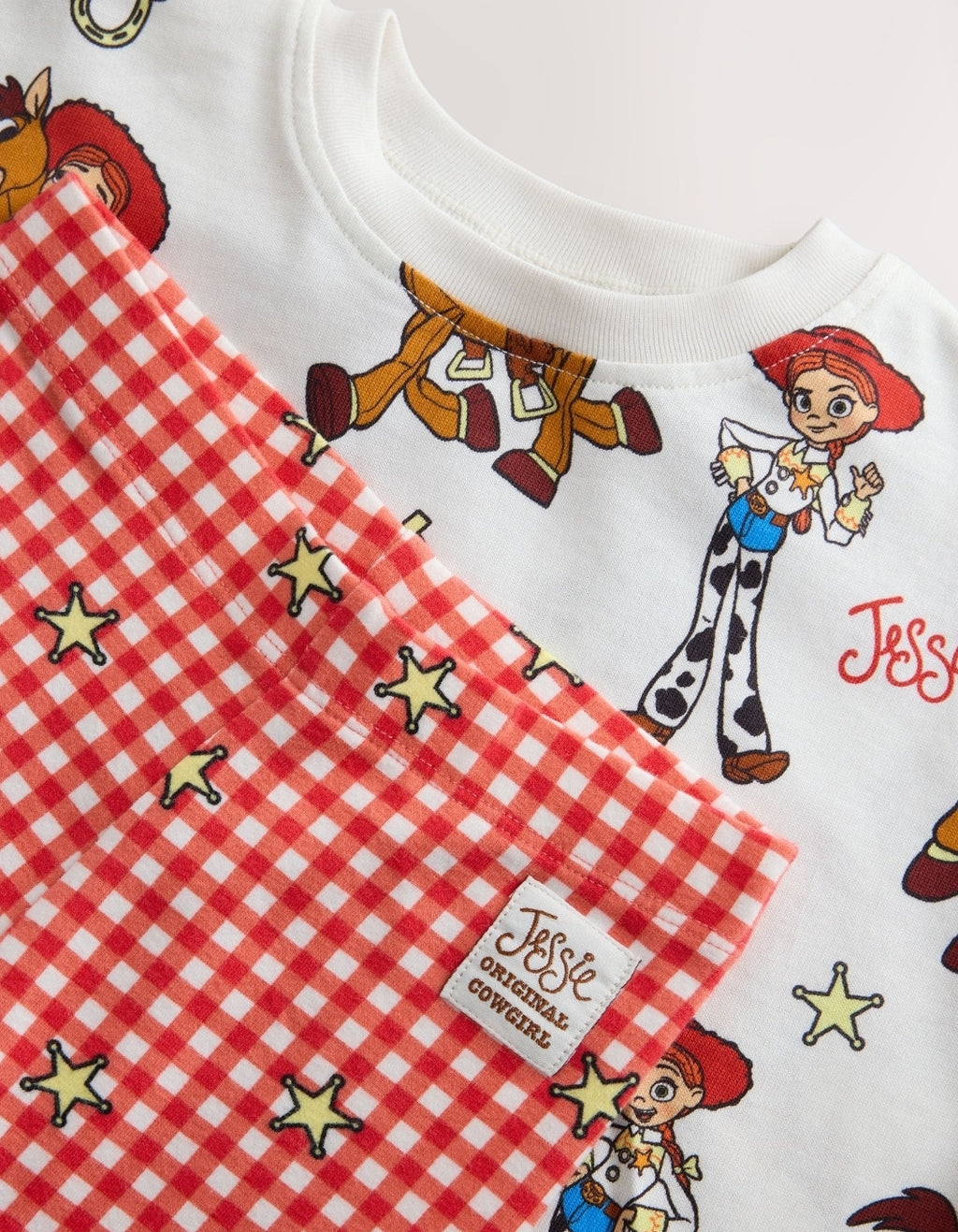 Ecru Toy Story Jessie and Bullseye
Long Sleeve T-Shirt
