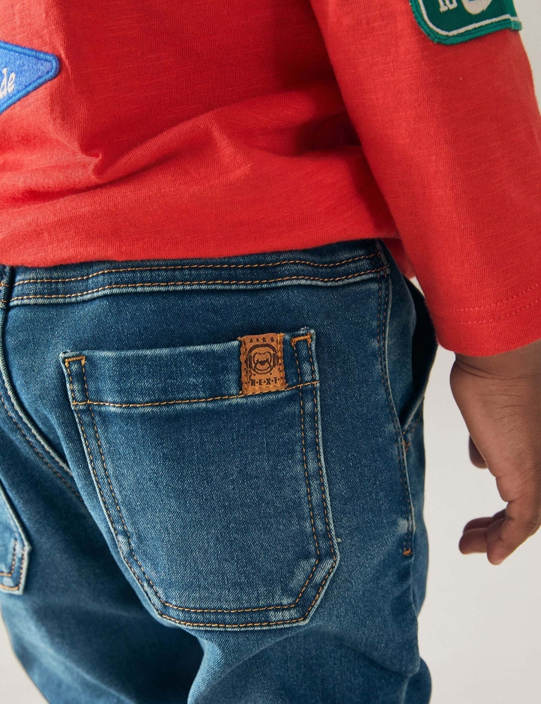 Vintage Wash Loose Fit Jeans