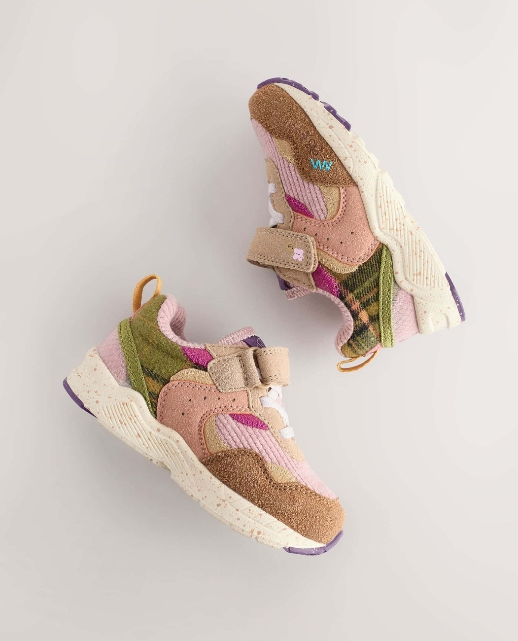 Multi Standard Fit (F) Elastic Lace
Touch Fasten Trainers