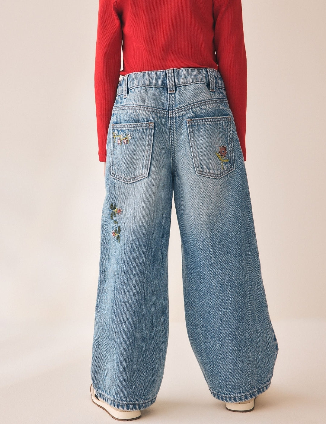 Pretty Embroidered Wide Leg Jeans