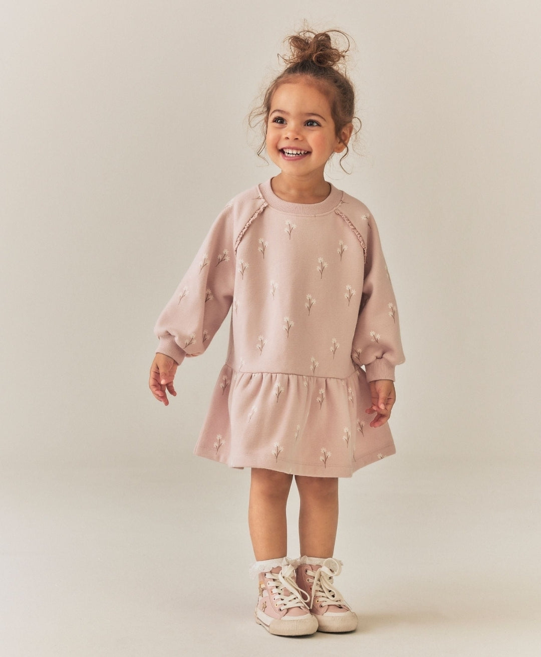 Cream Pink Ditsy Floral Long Sleeve
Sweat Dress