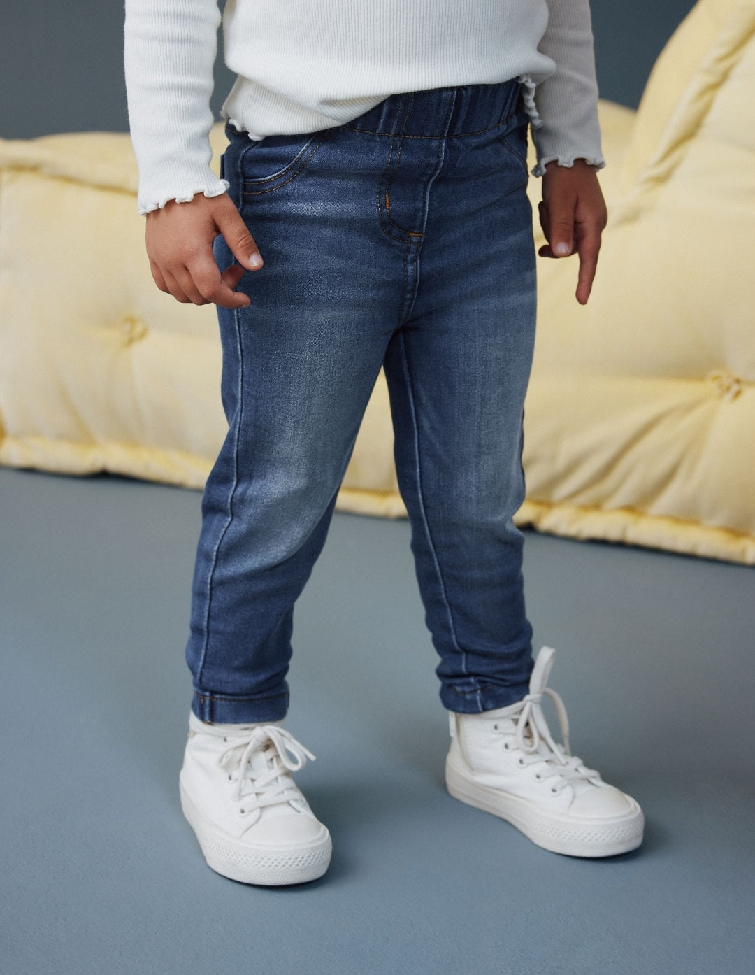 Mid Blue Denim 1 Pack Elasticated
Waist Jeggings