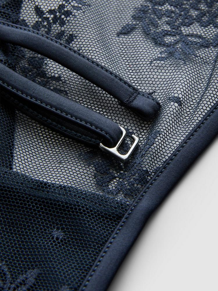 Primark The Edit All Over Lace Triangle Lingerie Set