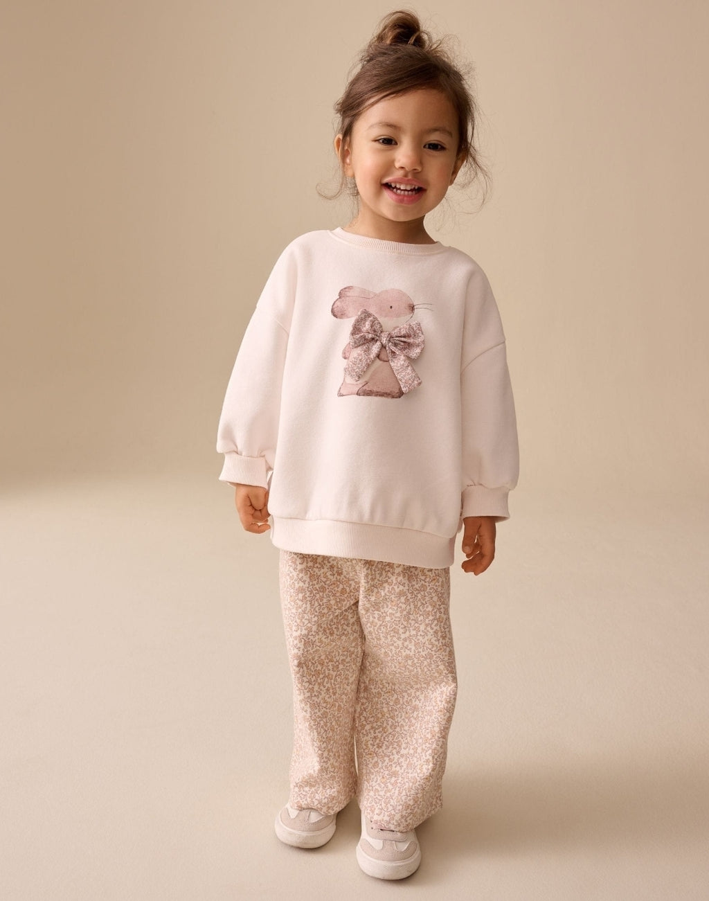 Cream Sweatshirt and Wide Leg
Joggers Set