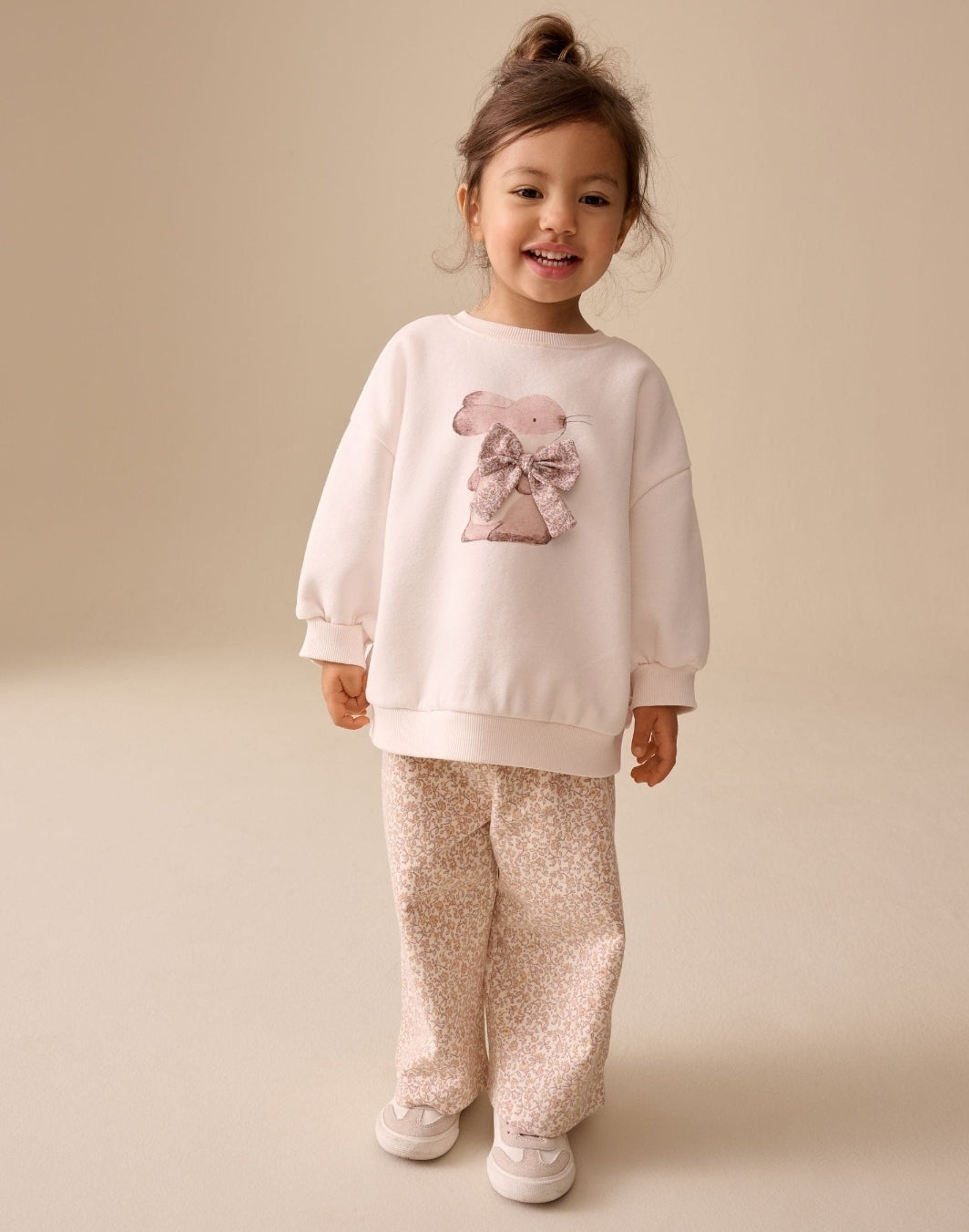 Cream Sweatshirt and Wide Leg
Joggers Set