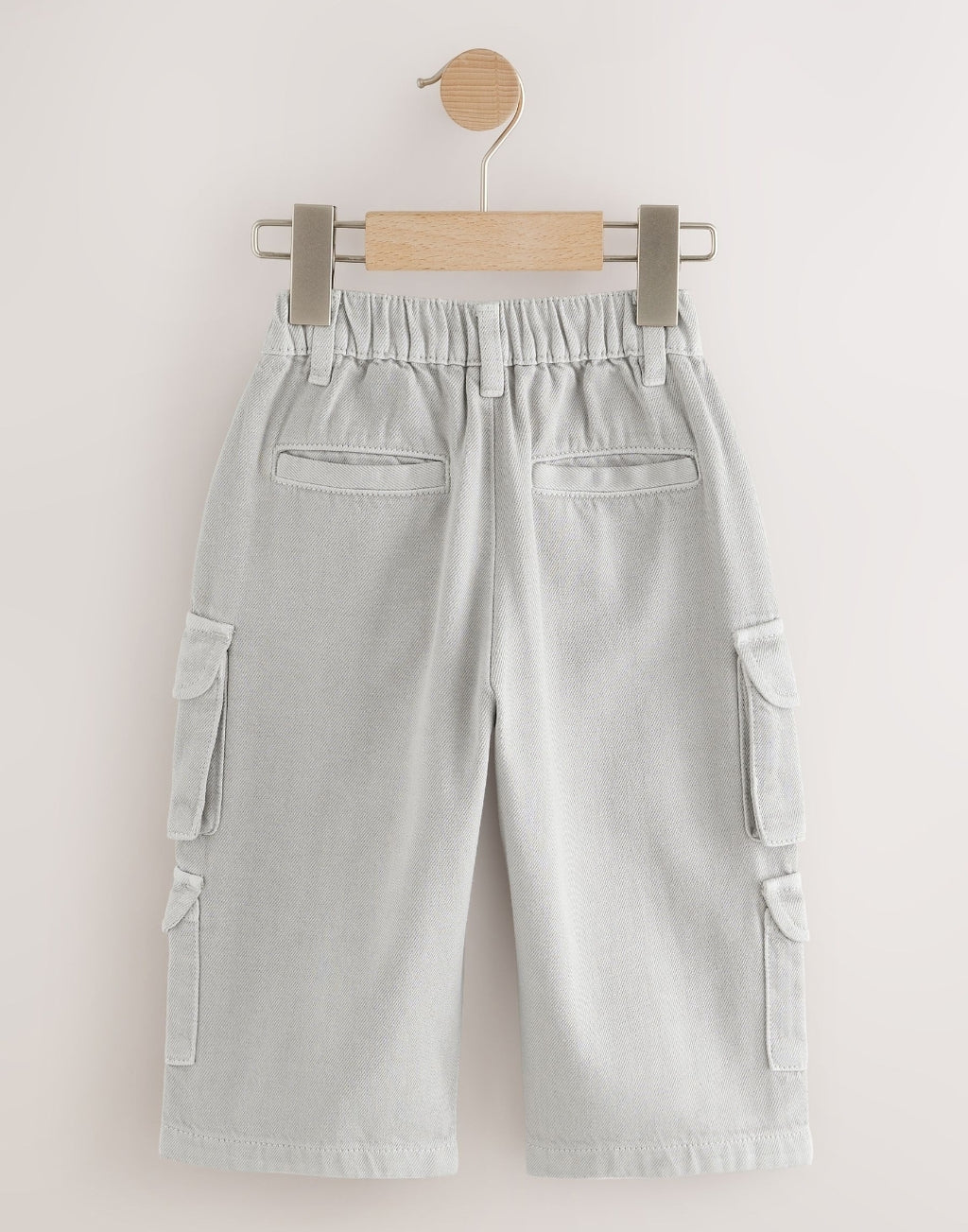 Grey 100% Cotton Cargo Trouser
Jeans