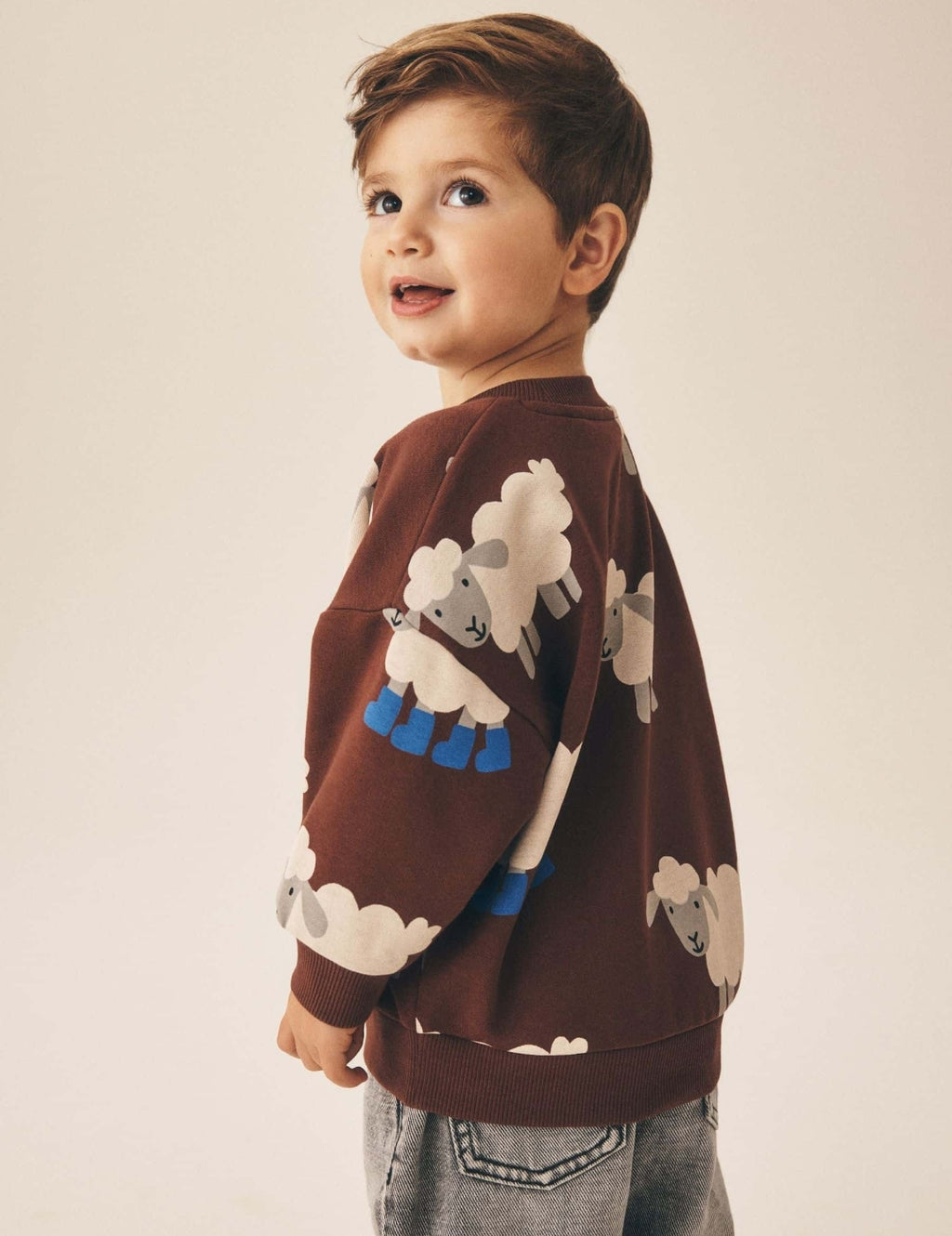 Brown Sheep All Over Printed Crew Neck
Sweat Top