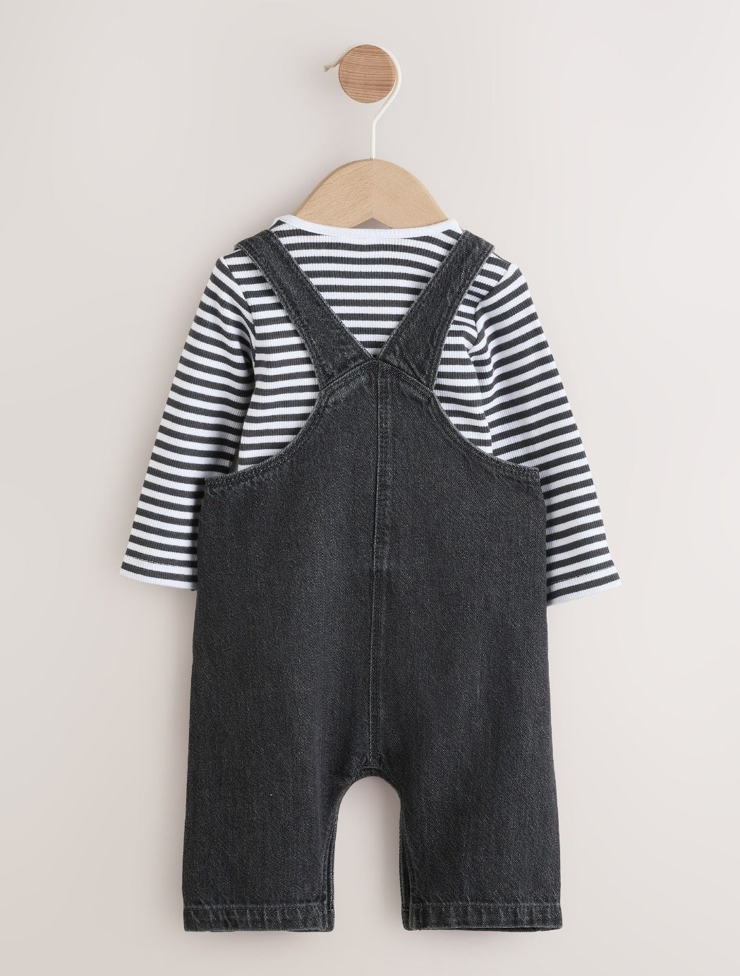 Charcoal Grey Baby Denim
Dungarees and Bodysuit Set