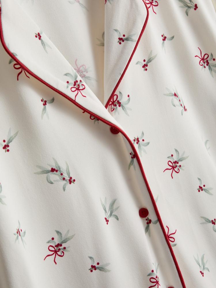 Primark Women's Christmas Twinning Mistletoe Boyfriend Pyjamas