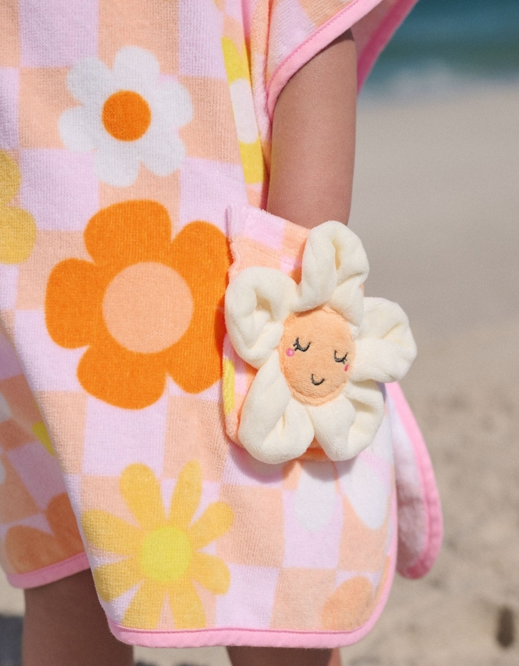 Pink/Orange Checkerboard Floral
Towelling Poncho