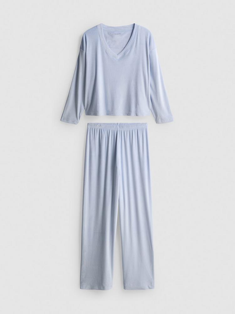 Primark Plush Minky V-Neck Pyjamas