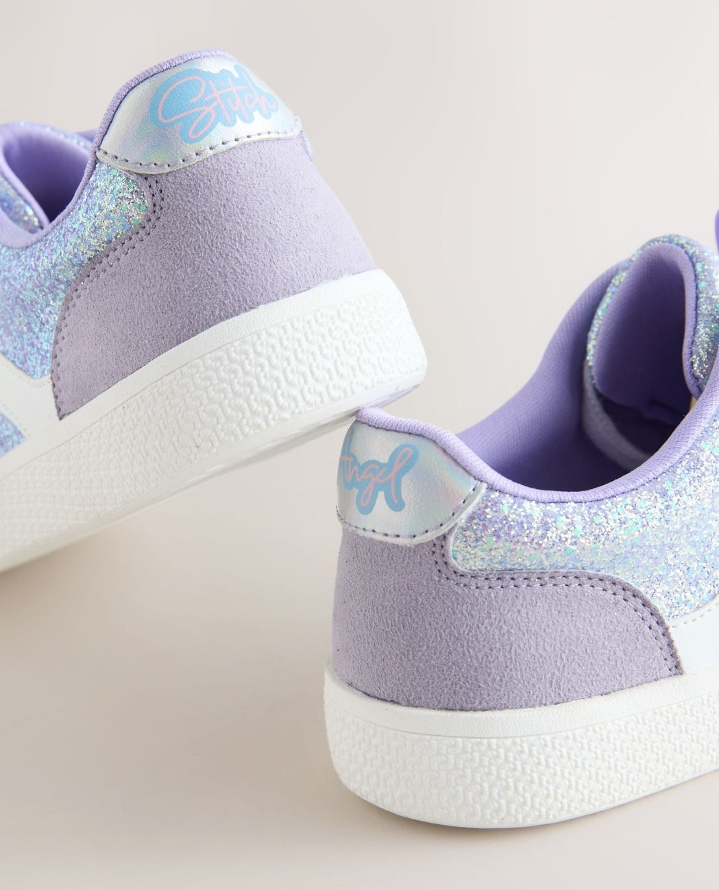 Purple Glitter Lilo & Stitch
Lace-Up Lifestyle Trainers