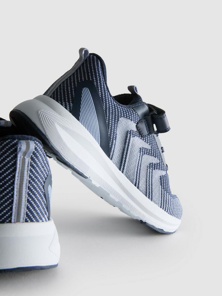 FoamFlex Trainers