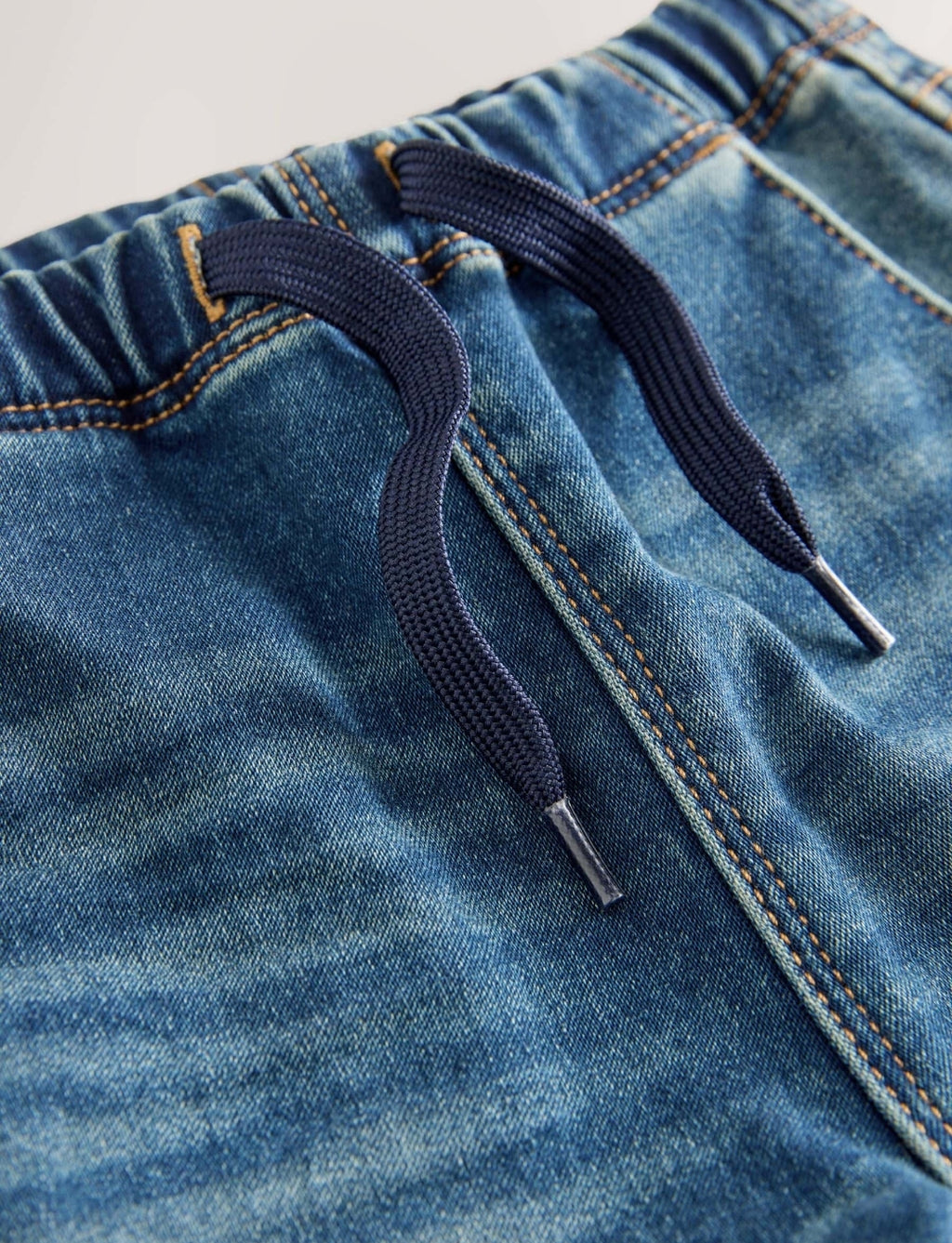 Vintage Wash Loose Fit Jeans