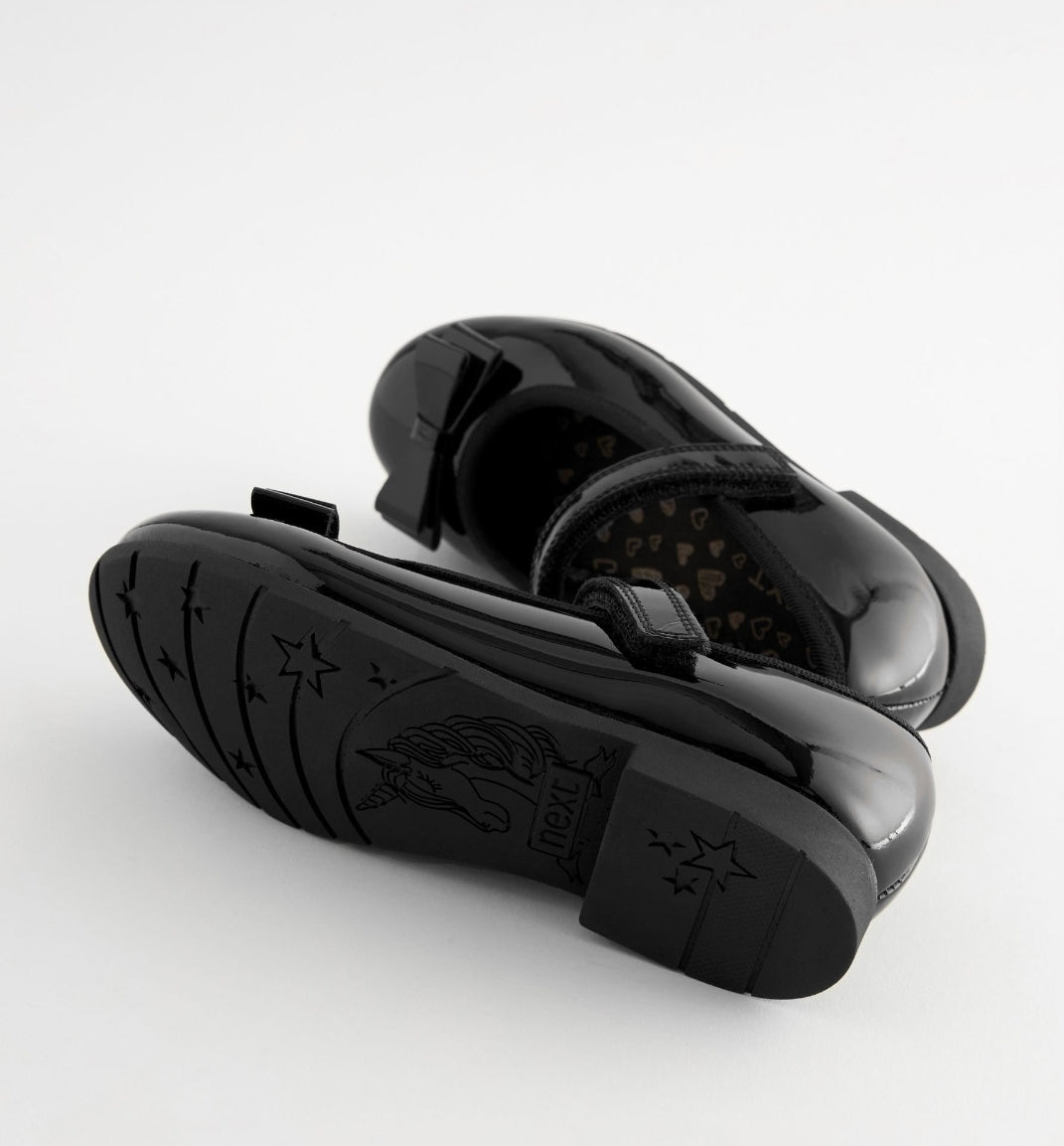 Black Patent Standard Fit (F)
School Leather Bow Mary Jane