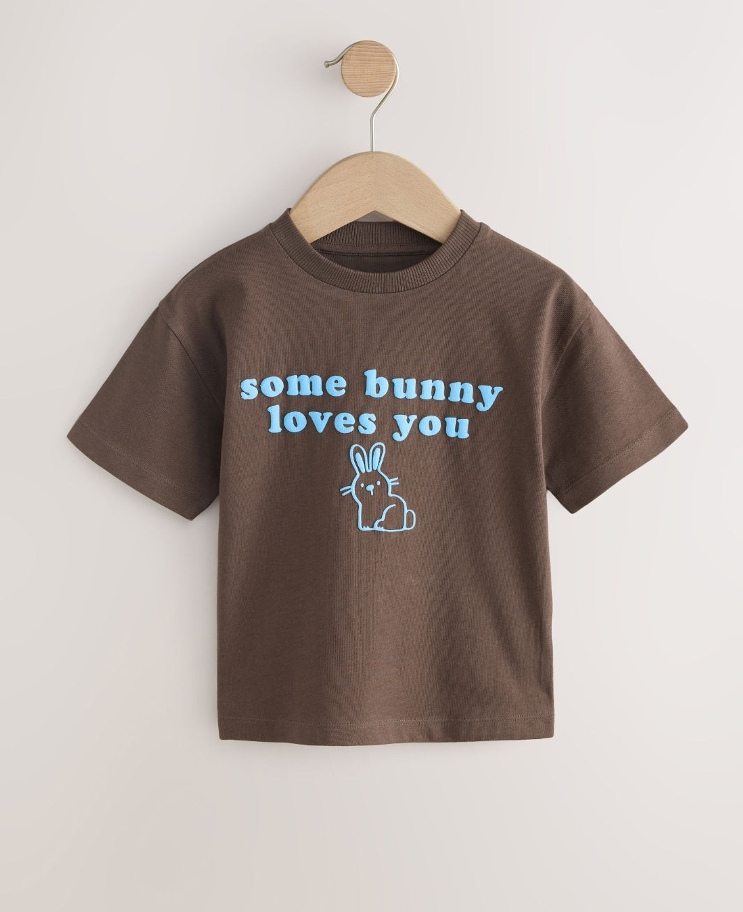 Brown Bunny Short Sleeve
Easter Graphic T-Shirt