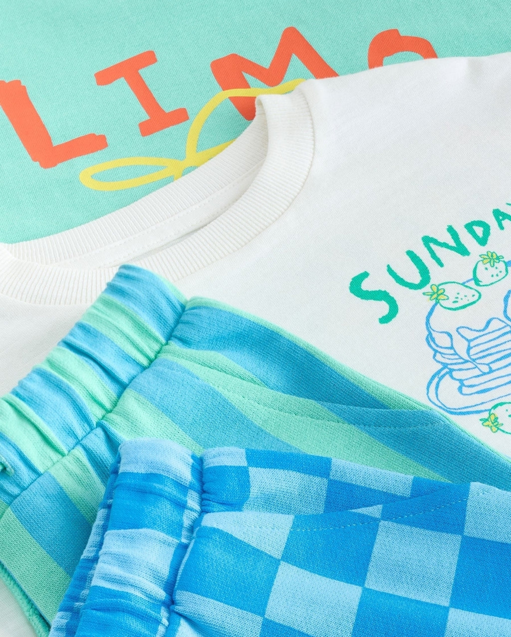 Green/White Food Backprint Short Sleeve T-Shirt and Shorts